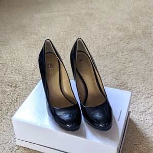 Aldo patent leather heels